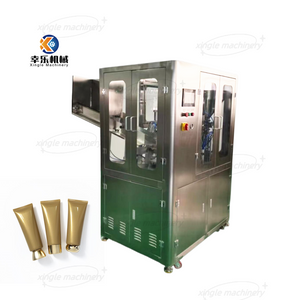 Machine de remplissage et de scellage ultrasonique de tubes en plastique entièrement automatique