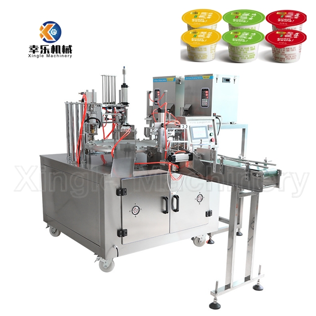 Machine automatique de remplissage et de scellage de tasses de yaourt à la gelée de sauce