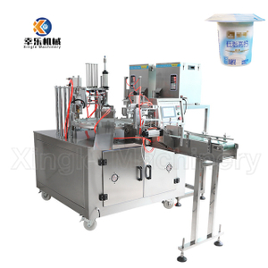 Machine automatique de remplissage et de scellage de tasses de yaourt à la gelée de sauce